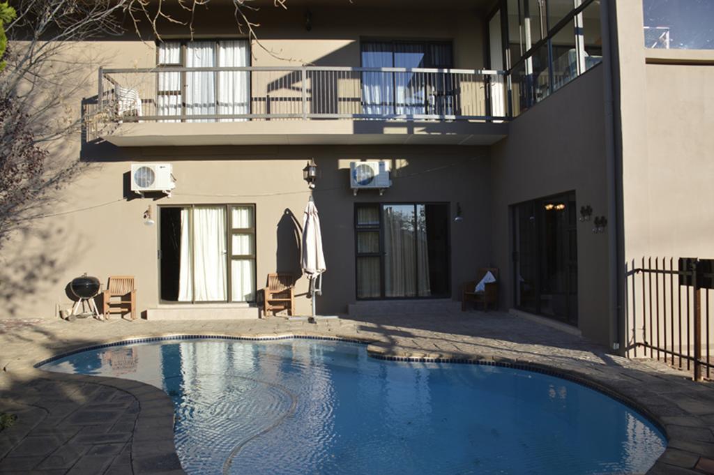 בלומפונטייין Two Bells Guest House מראה חיצוני תמונה