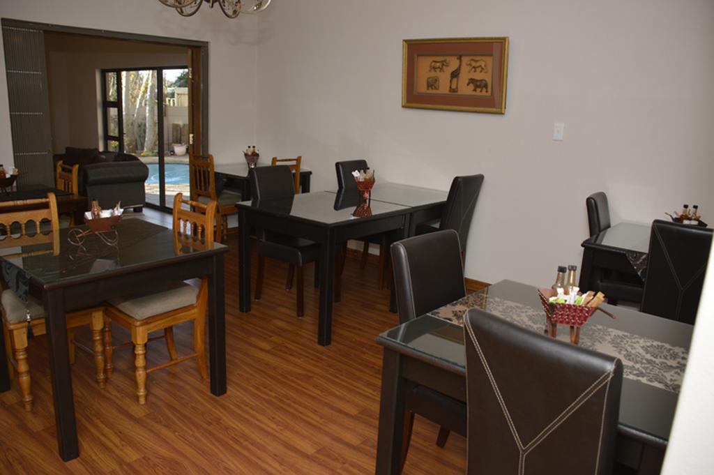 בלומפונטייין Two Bells Guest House מראה חיצוני תמונה