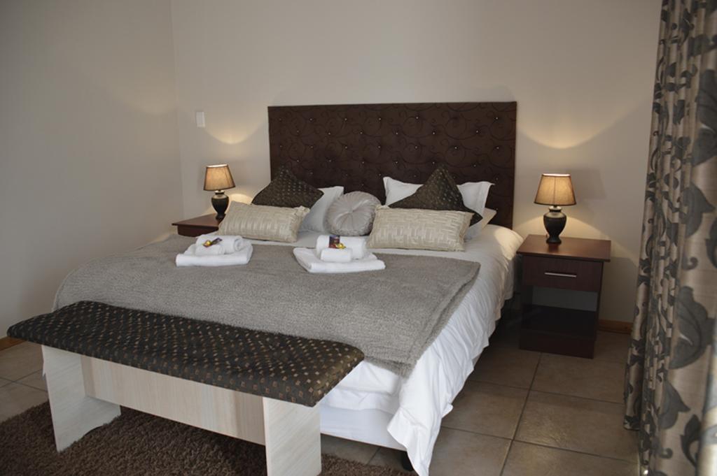 בלומפונטייין Two Bells Guest House חדר תמונה