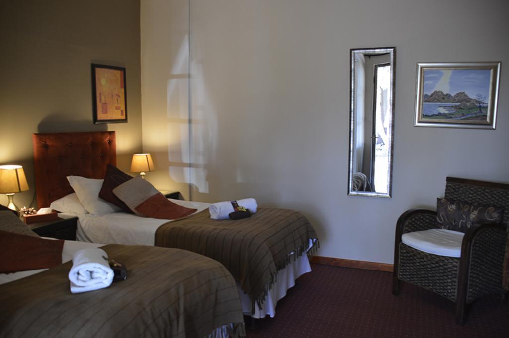 בלומפונטייין Two Bells Guest House חדר תמונה
