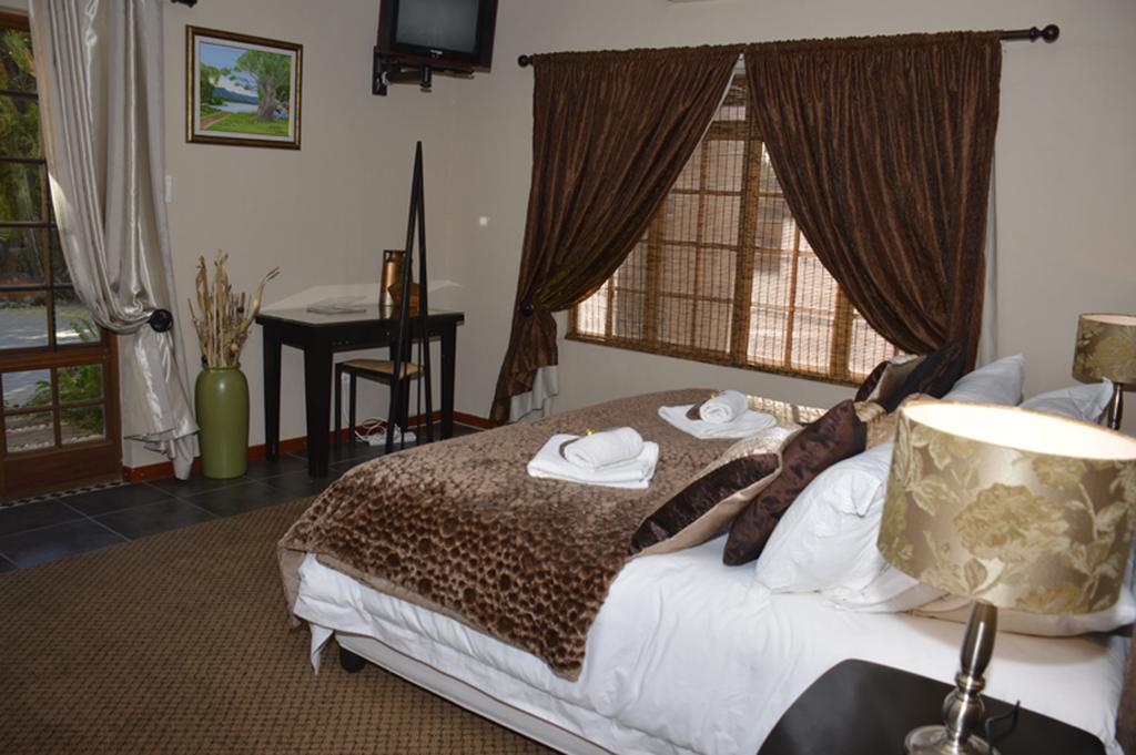בלומפונטייין Two Bells Guest House חדר תמונה