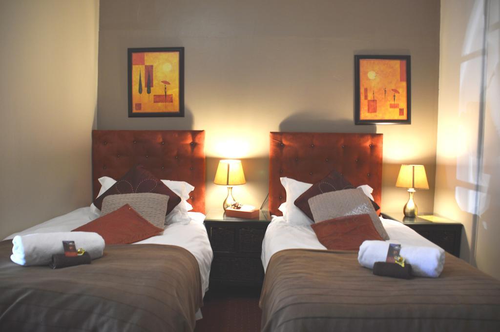 בלומפונטייין Two Bells Guest House חדר תמונה