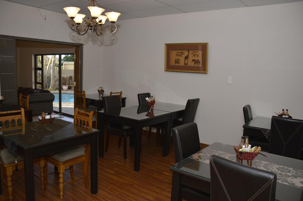 בלומפונטייין Two Bells Guest House מראה חיצוני תמונה