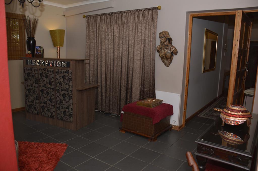 בלומפונטייין Two Bells Guest House מראה חיצוני תמונה